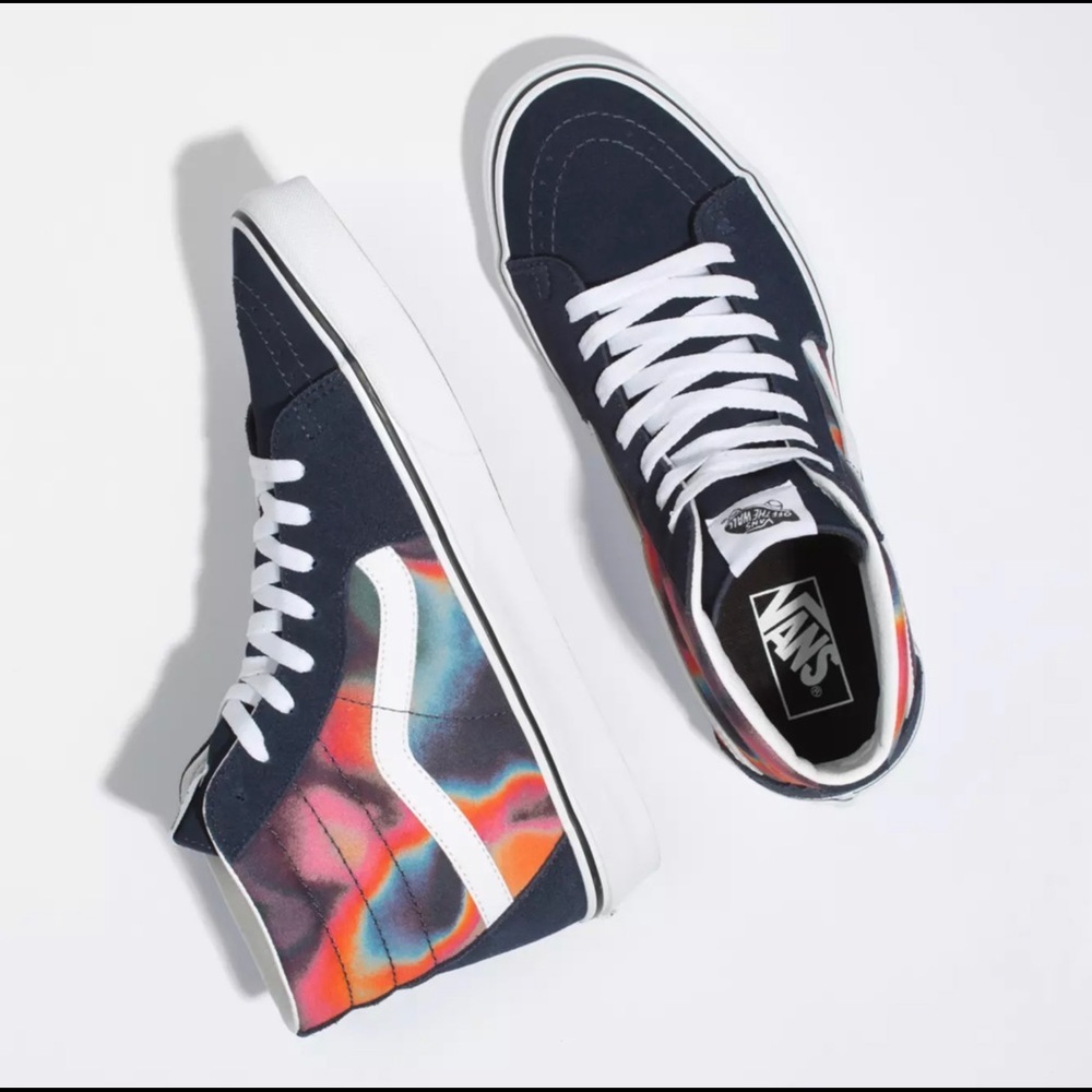 Brand new Vans SK8-HI Dark Aura sz 10 and 10.5 Men left